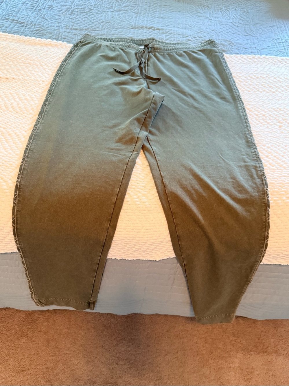J Jill Women's (Tall) Olive Green Drawstring Casual Pants with Embroidered Side
